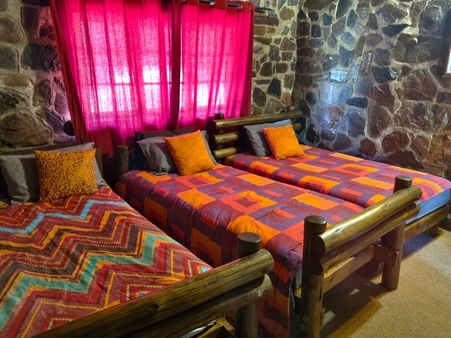 5 Bedroom Property for Sale in Swartruggens North West